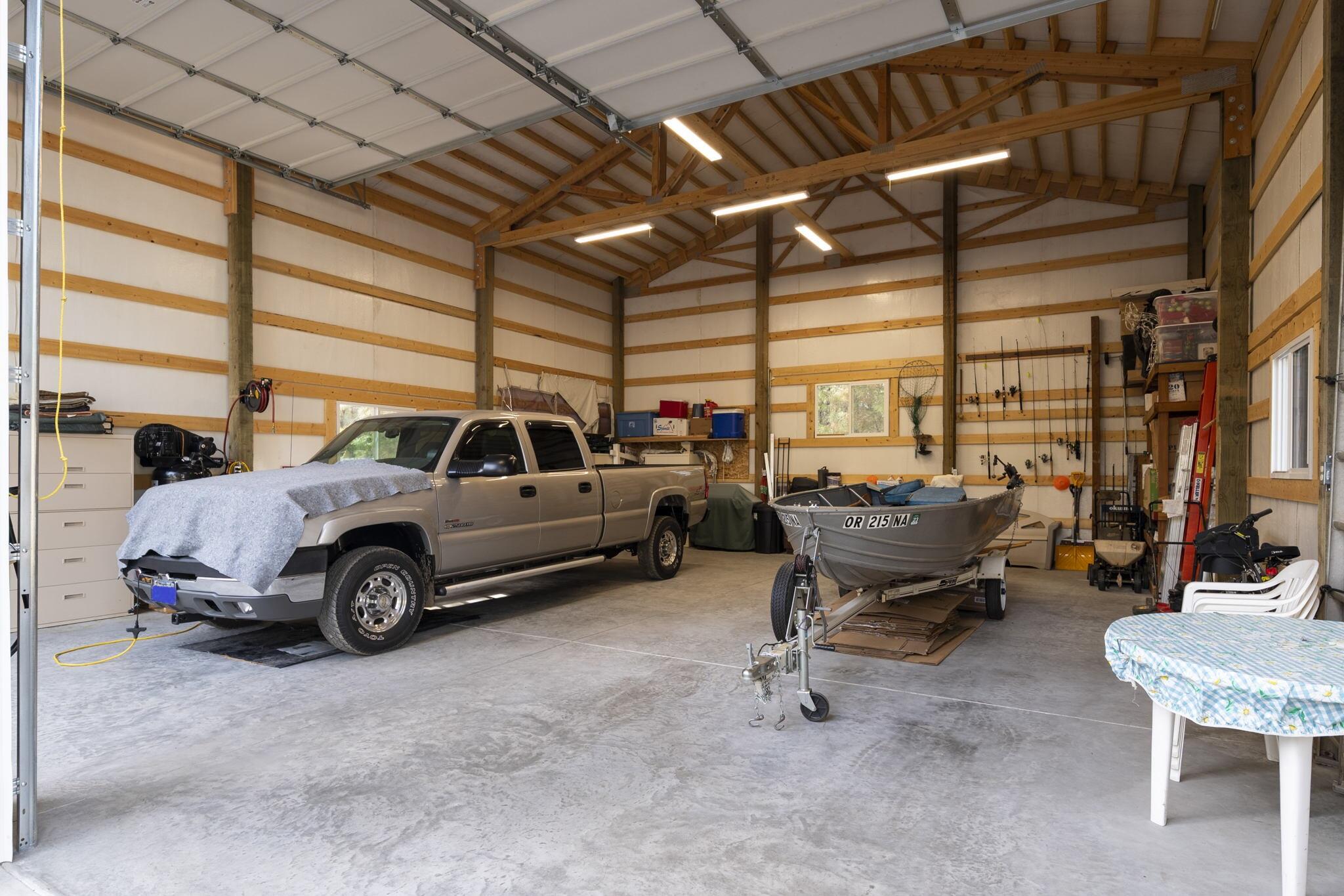 15939 Old Mill Road La Pine, OR 97739 - Photo 52 of 53 Shop/RV garage