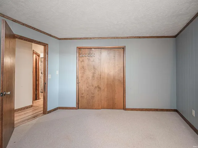 $225,000 | 12400 69th Hwy Mount, Mount Vernon, IN 47620