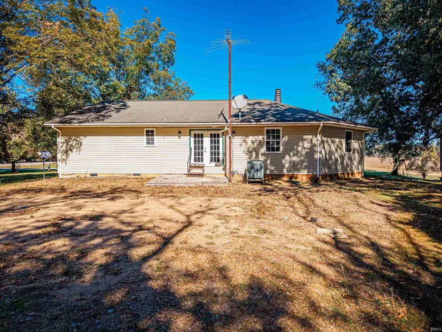 $225,000 | 12400 69th Hwy Mount, Mount Vernon, IN 47620