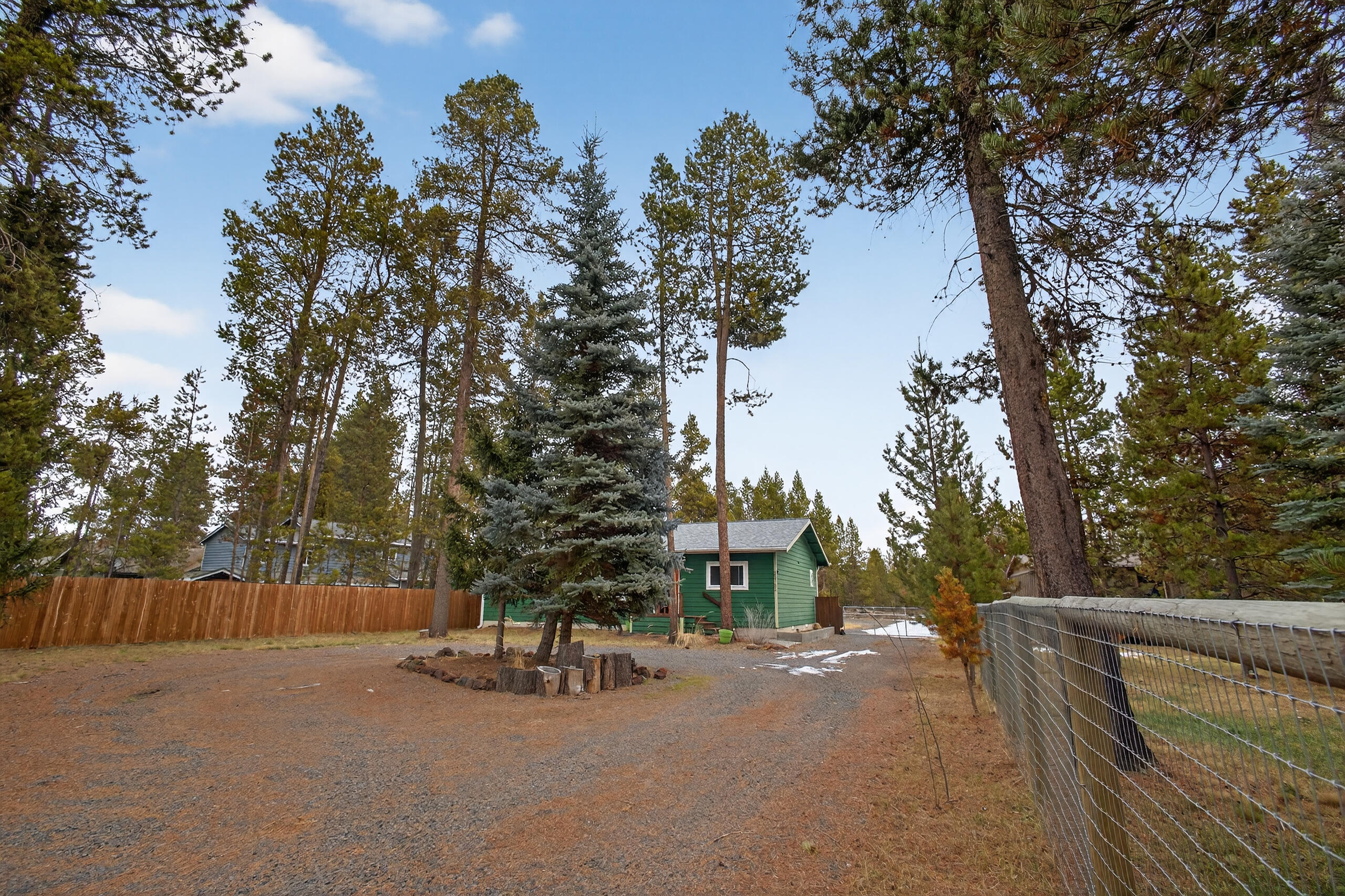 55762 Snow Goose Road Bend, OR 97707 - Photo 5 of 35 021_Snow Goose_57