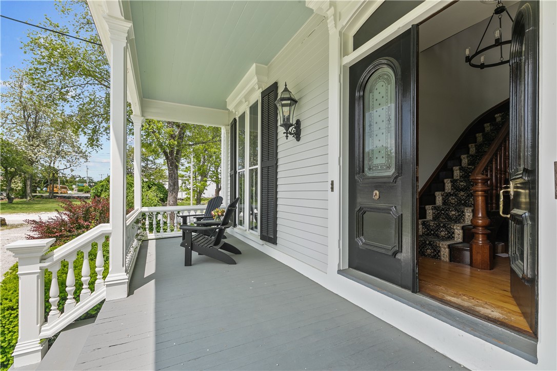 2951 East Main Road, Unit 6 Portsmouth, RI 02871 - Photo 3 of 16