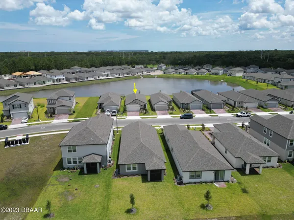$2,400 | 136 Links Ter Boulevard, Daytona Beach, FL 32124