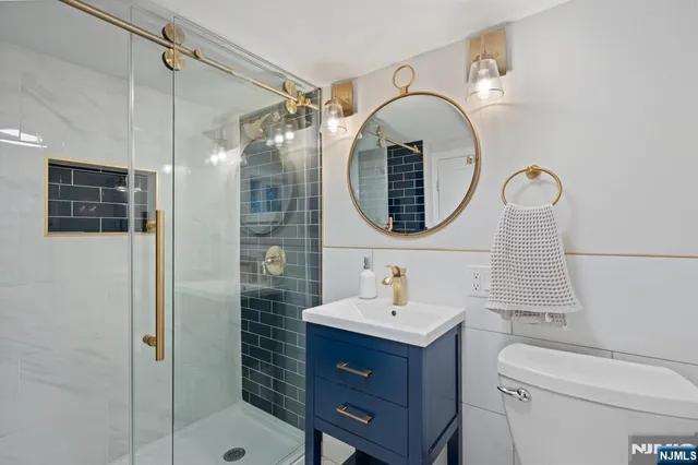 $4,800 | 74 Kipp Avenue, Hasbrouck Heights, NJ 07604