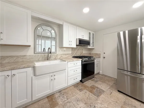 $895,000 | 1232 Woodside Drive, Placentia, CA 92870