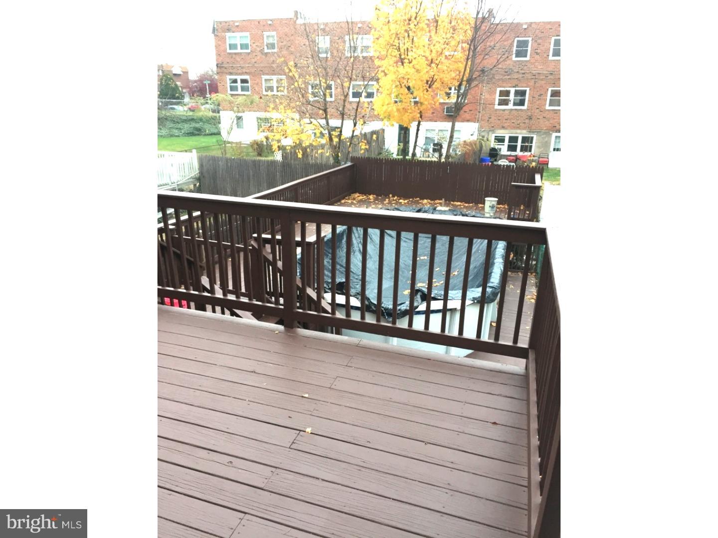 12127 Ranier Road Philadelphia, PA 19154 - Photo 3 of 22 Deck