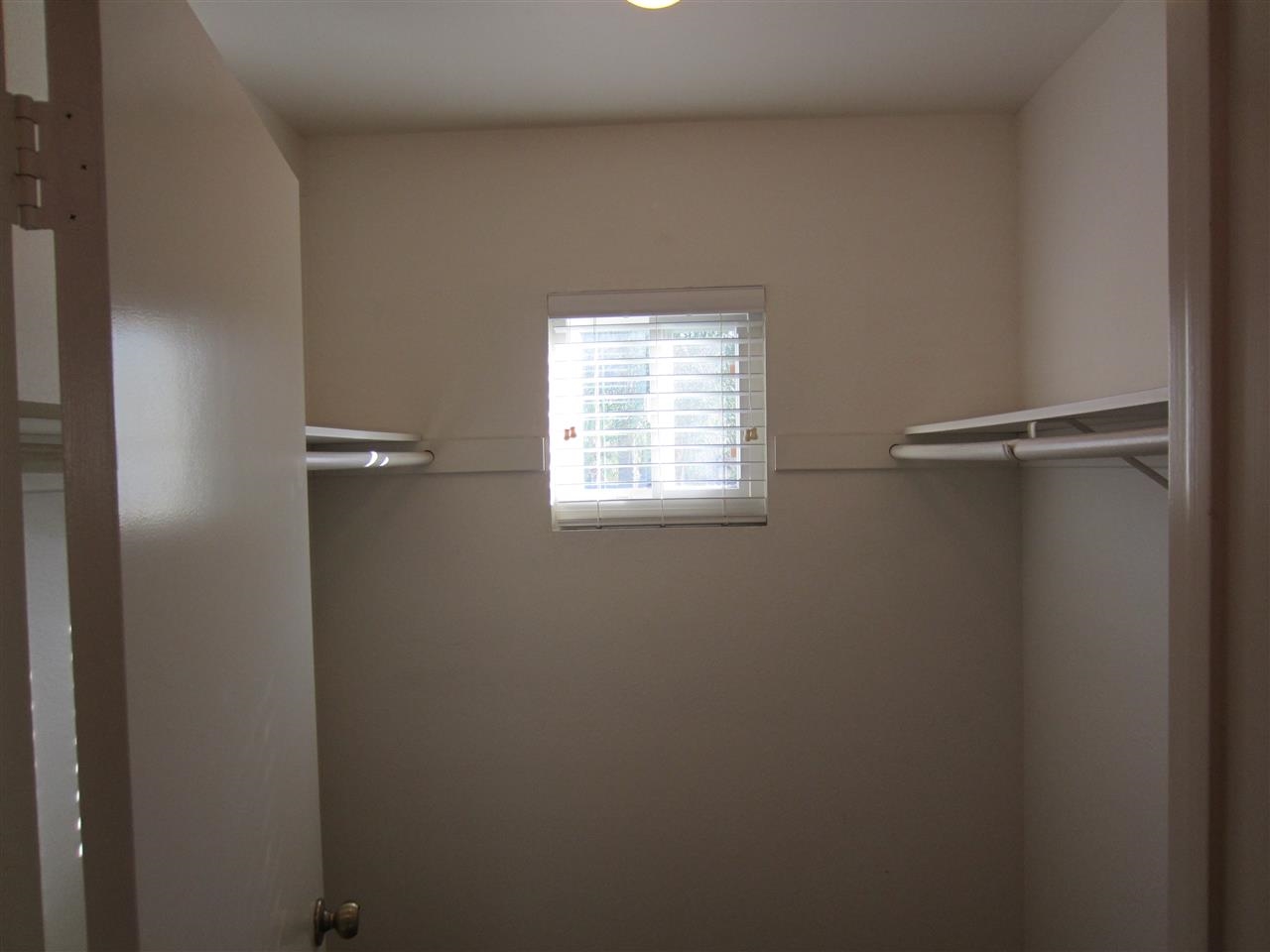 8846 Ridgeton Court Lakeside, CA 92040 - Photo 12 of 25 Gallery Image 12