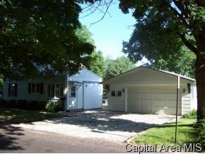 501 Turner Road Jacksonville, IL 62650 - Photo 2 of 9 Gallery Image 2