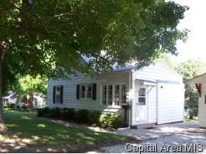 501 Turner Road Jacksonville, IL 62650 - Photo 3 of 9 Gallery Image 3