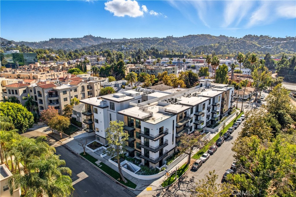 12078 Guerin Street, Unit 406 Studio City, CA 91604 - Photo 14 of 16 a view of city
