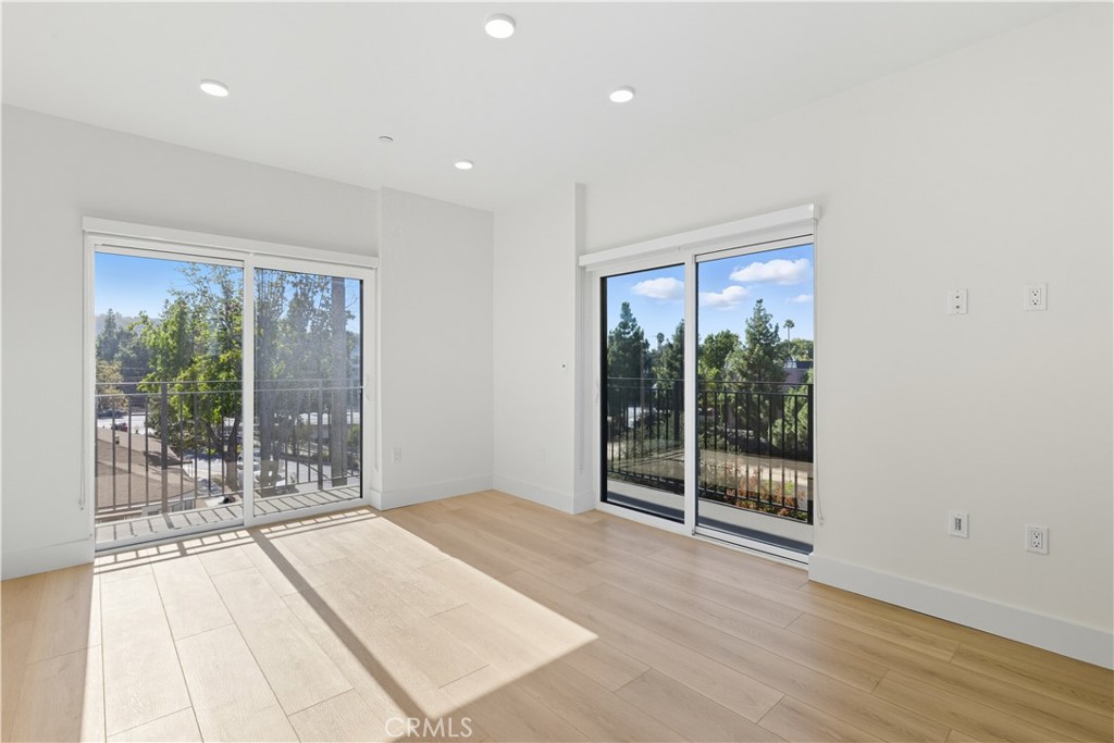 12078 Guerin Street, Unit 406 Studio City, CA 91604 - Photo 2 of 16 a view of a room with a large window