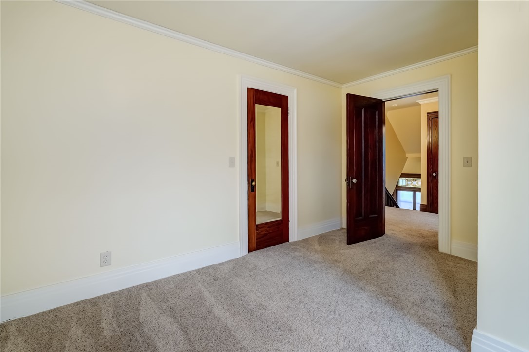 37 Park View Street Rochester, NY 14613 - Photo 39 of 50