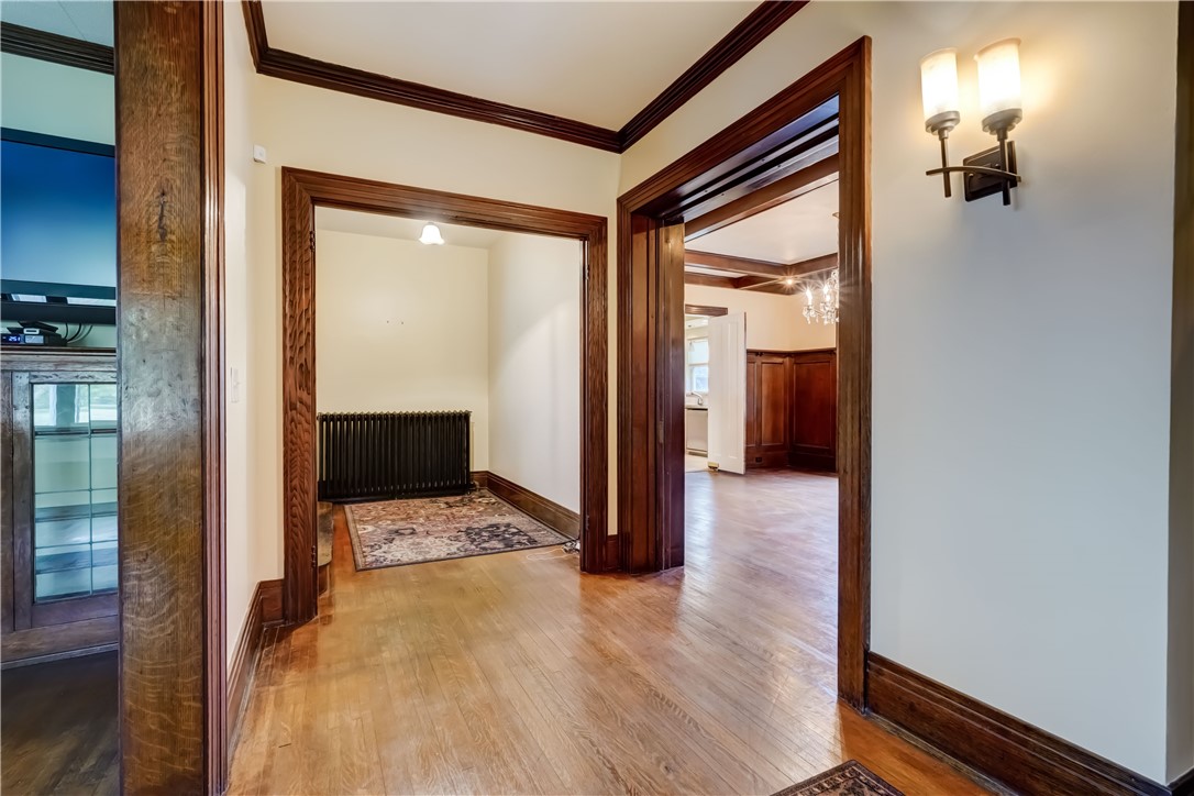 37 Park View Street Rochester, NY 14613 - Photo 8 of 50