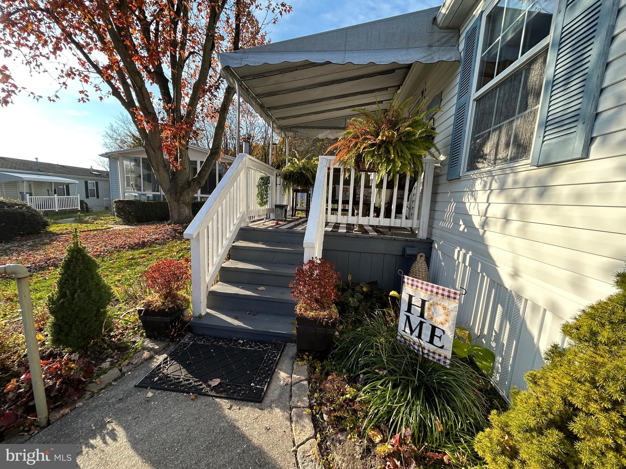 386 West Cedar Street Palmyra, PA 17078 - Photo 31 of 52 Steps to covered front porch