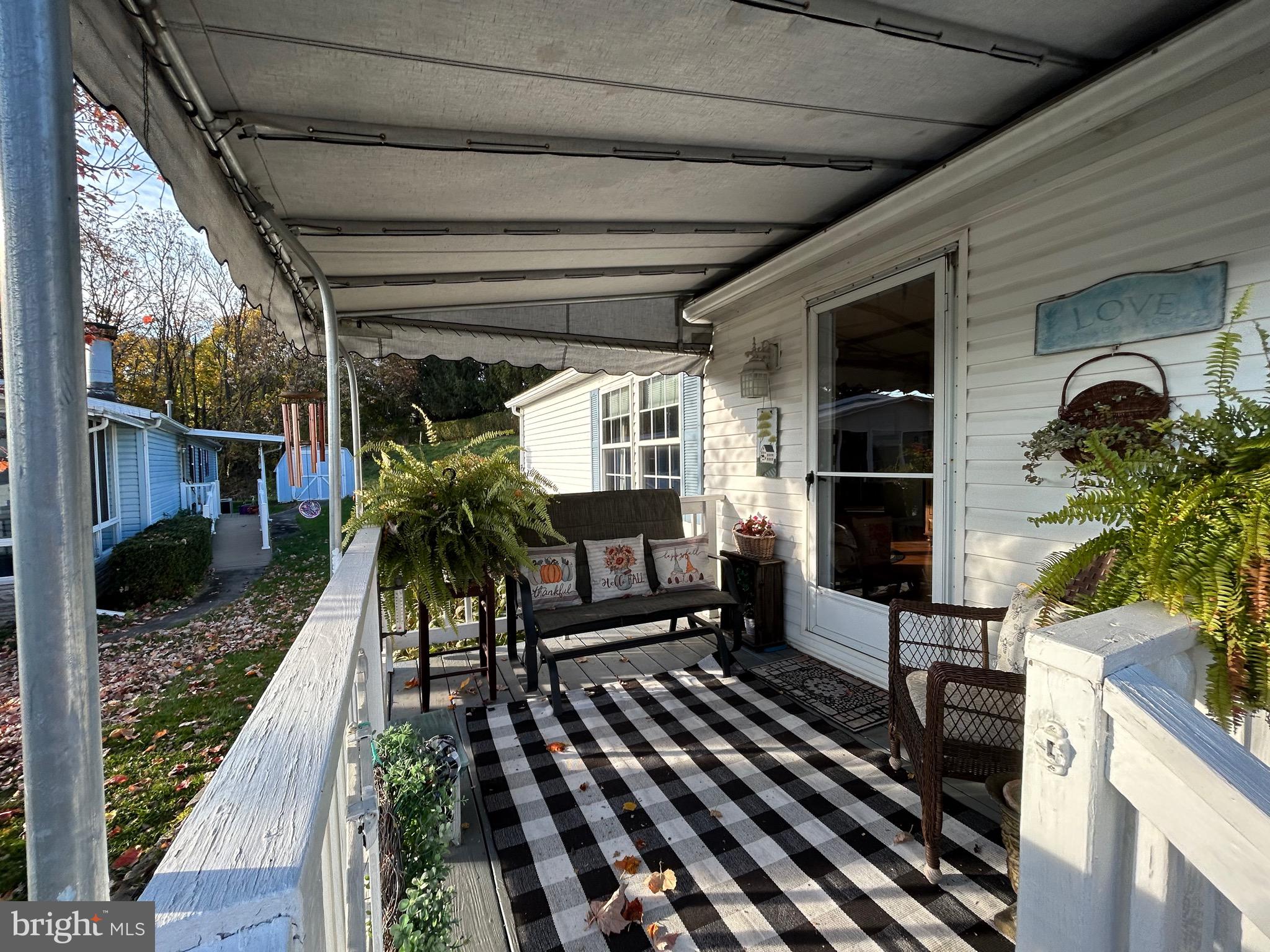 386 West Cedar Street Palmyra, PA 17078 - Photo 5 of 52 Covered Front Porch