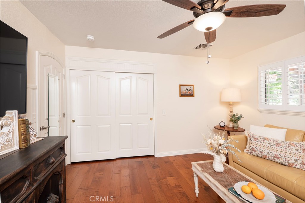 2372 Shadow Hill Drive Riverside, CA 92506 - Photo 40 of 75