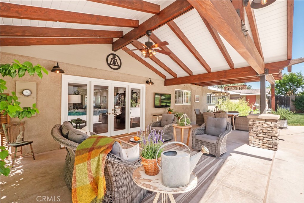 2372 Shadow Hill Drive Riverside, CA 92506 - Photo 51 of 75