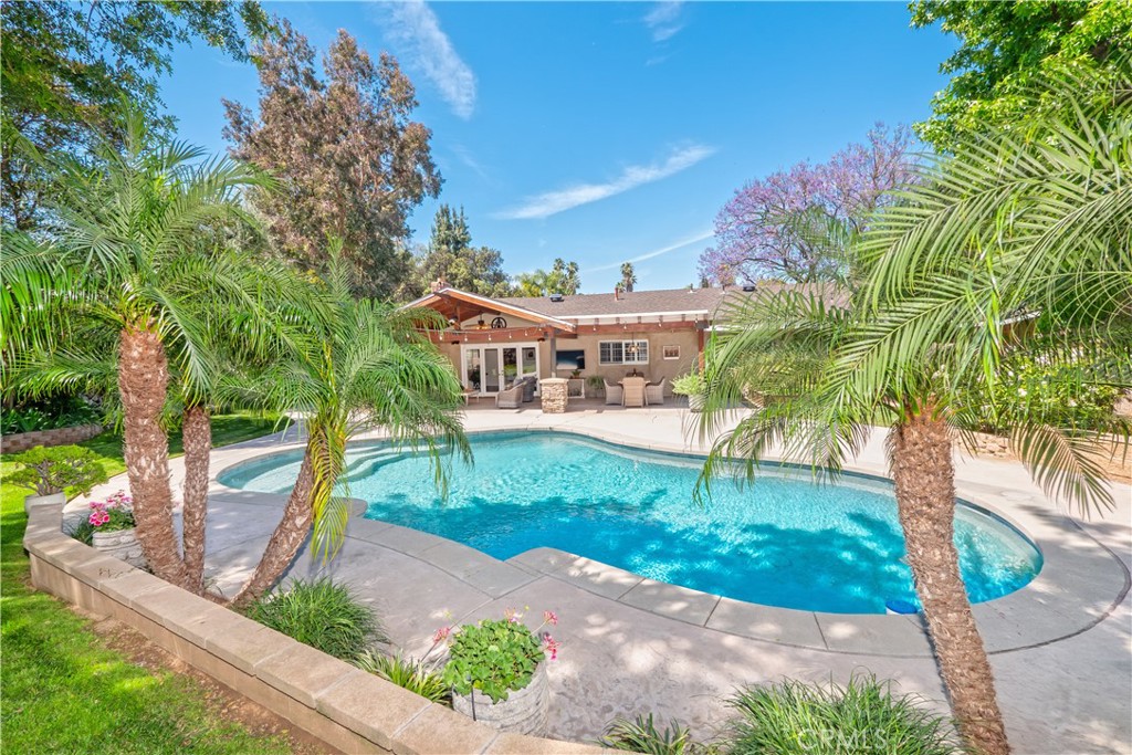 2372 Shadow Hill Drive Riverside, CA 92506 - Photo 56 of 75