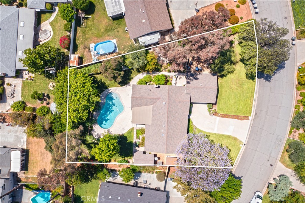 2372 Shadow Hill Drive Riverside, CA 92506 - Photo 72 of 75