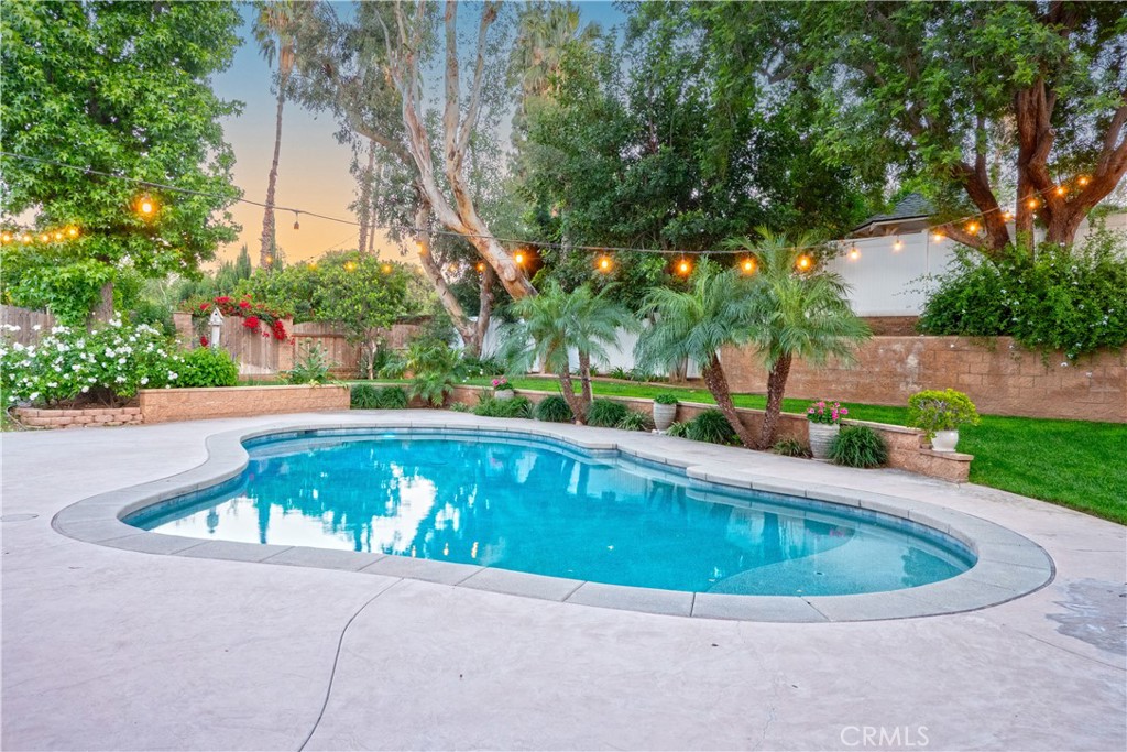 2372 Shadow Hill Drive Riverside, CA 92506 - Photo 73 of 75