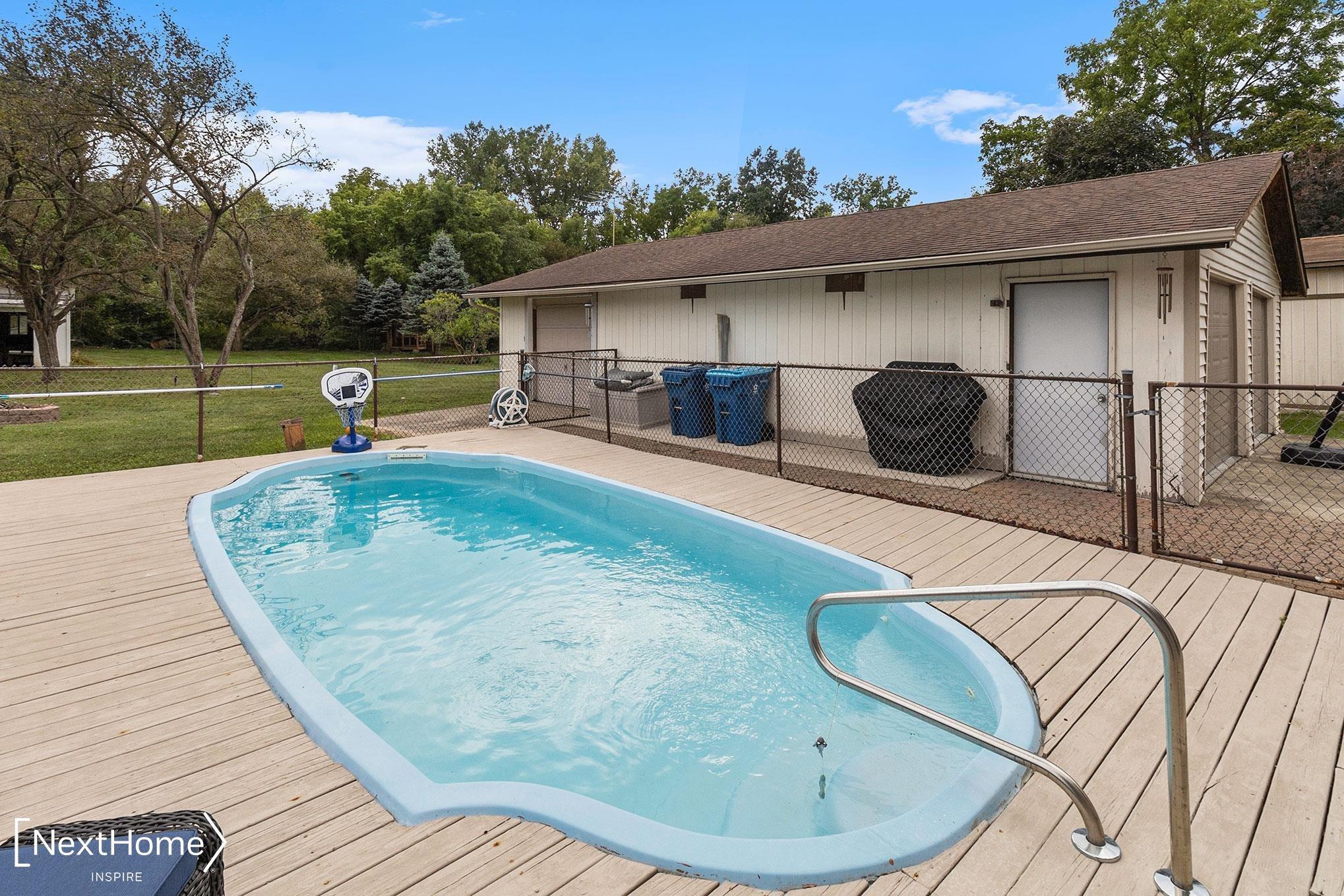 2495 Ruth Drive Fenton, MI 48430 - Photo 31 of 33