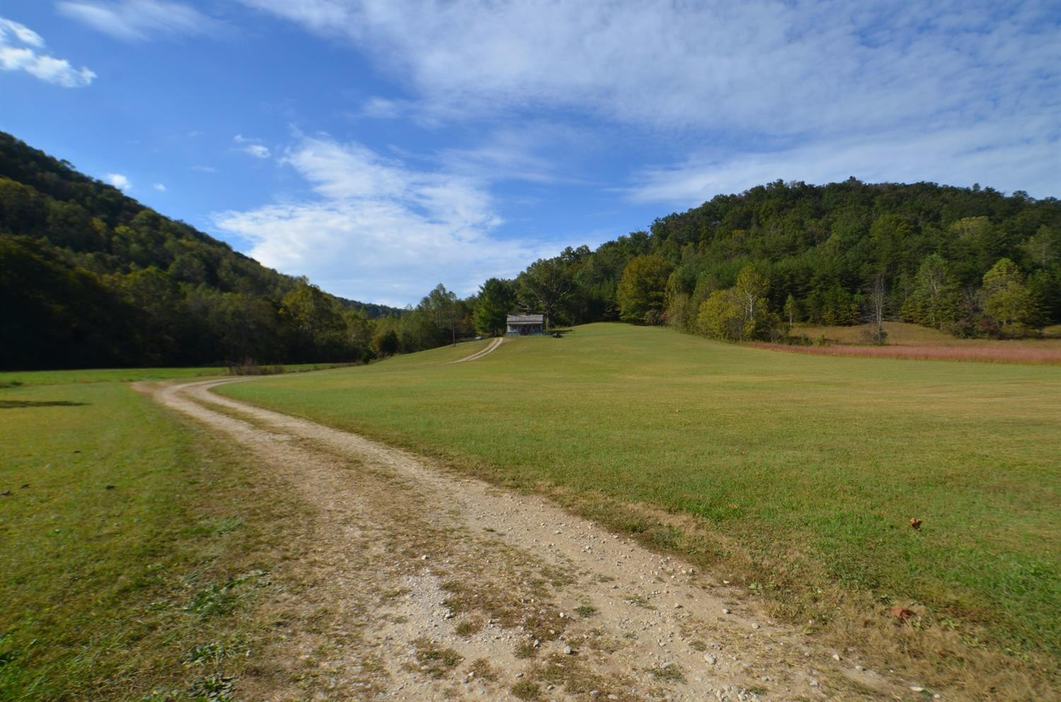 1675 Fitchburg Road Ravenna, KY 40472 - Photo 36 of 55 What a front yard for all your family re
