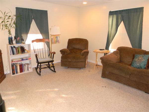 52 West Spring Street Avon, MA 02322 - Photo 6 of 29 Gallery Image 6