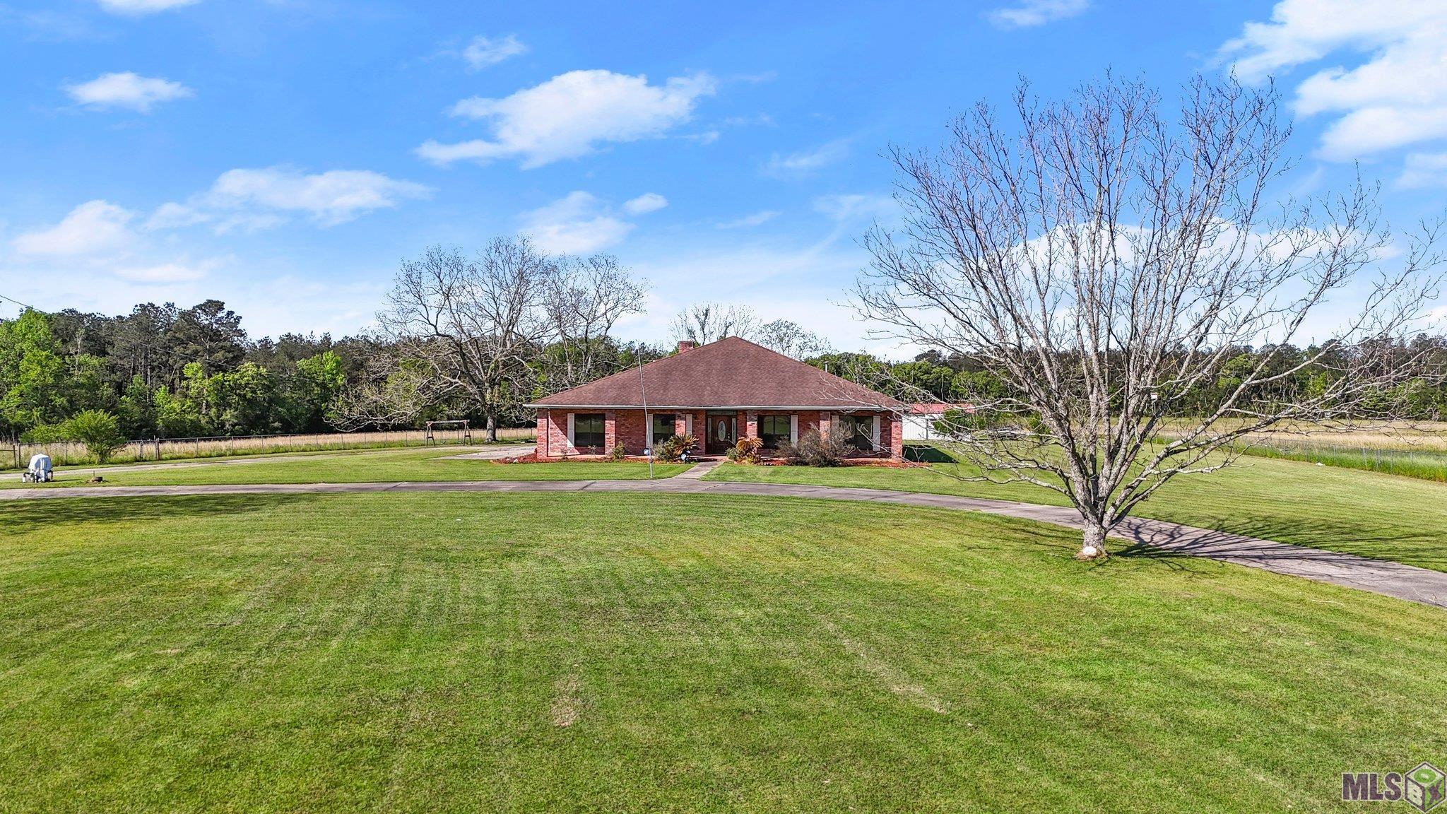 1595 Pumping Station Road Greensburg, LA 70441 - Photo 3 of 36