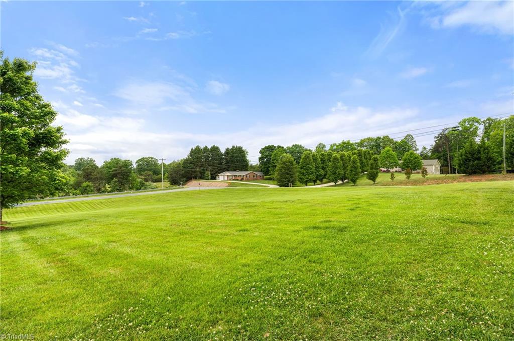 1812 Cadle Ford Road Mount Airy, NC 27030 - Photo 25 of 35