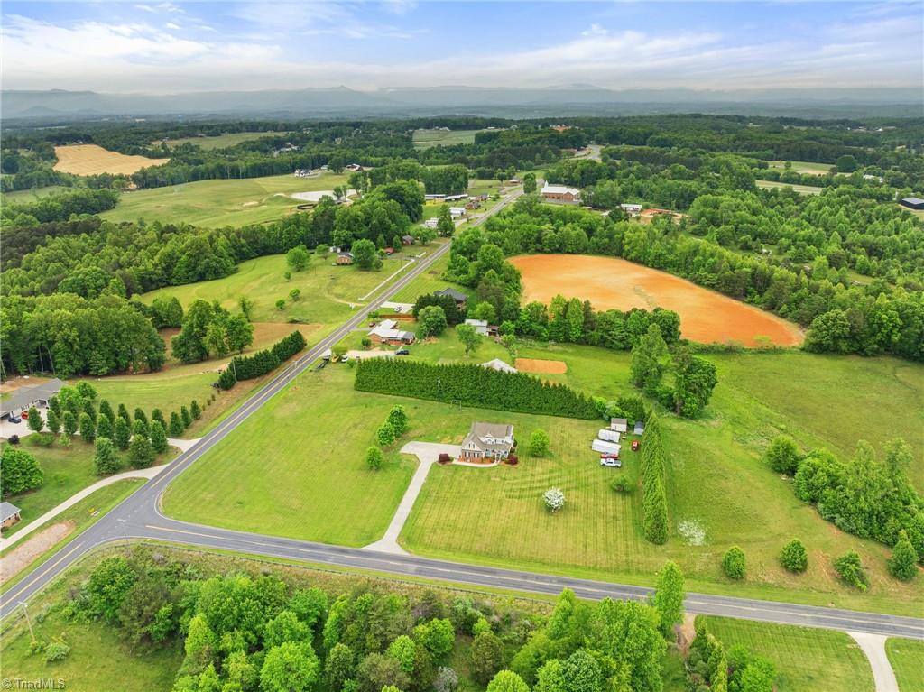 1812 Cadle Ford Road Mount Airy, NC 27030 - Photo 32 of 35
