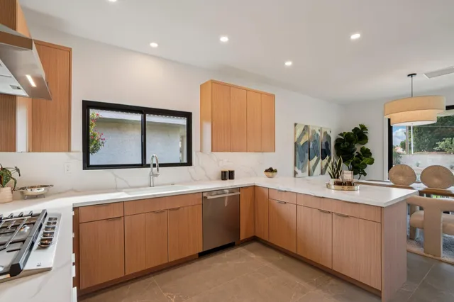 $999,000 | 78159 Lago Drive, La Quinta, CA 92253