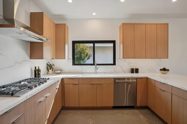 $999,000 | 78159 Lago Drive, La Quinta, CA 92253