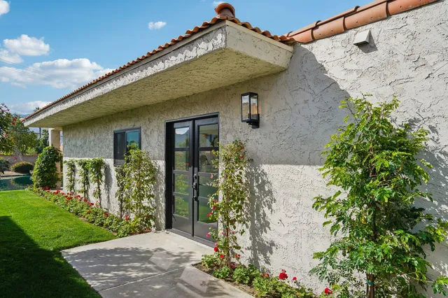 $999,000 | 78159 Lago Drive, La Quinta, CA 92253