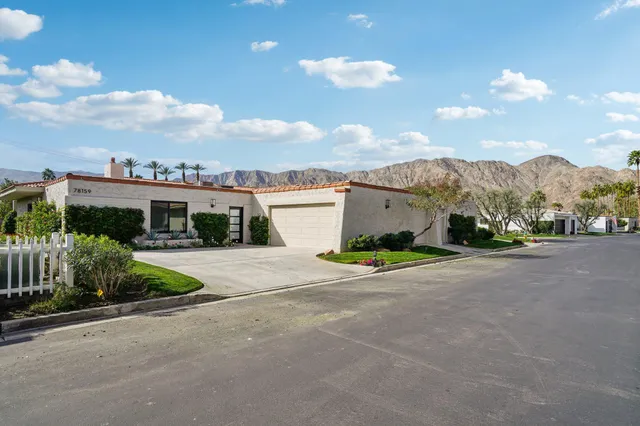 $999,000 | 78159 Lago Drive, La Quinta, CA 92253