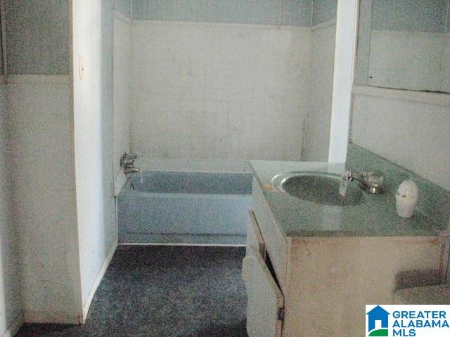 640 26th Street Southwest Birmingham, AL 35211 - Photo 5 of 8