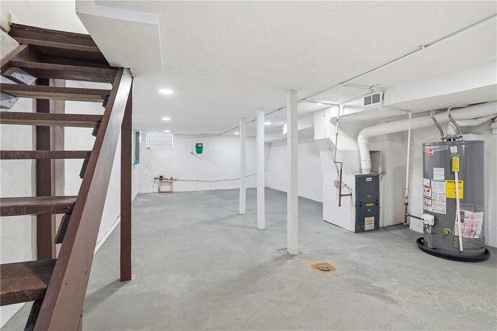 2923 Frederick Street Pittsburgh, PA 15212 - Photo 26 of 47