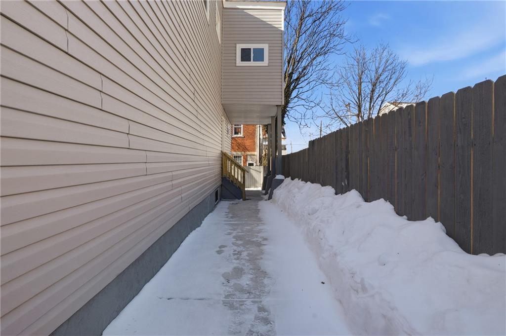 2923 Frederick Street Pittsburgh, PA 15212 - Photo 28 of 47