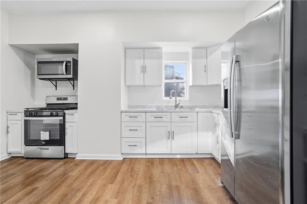 2923 Frederick Street Pittsburgh, PA 15212 - Photo 9 of 47