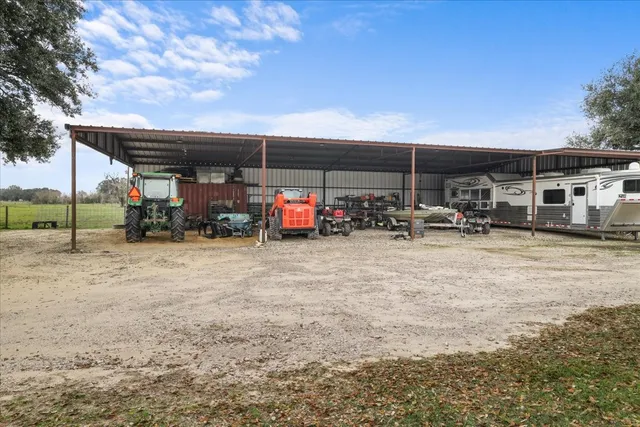 a view of outdoor space