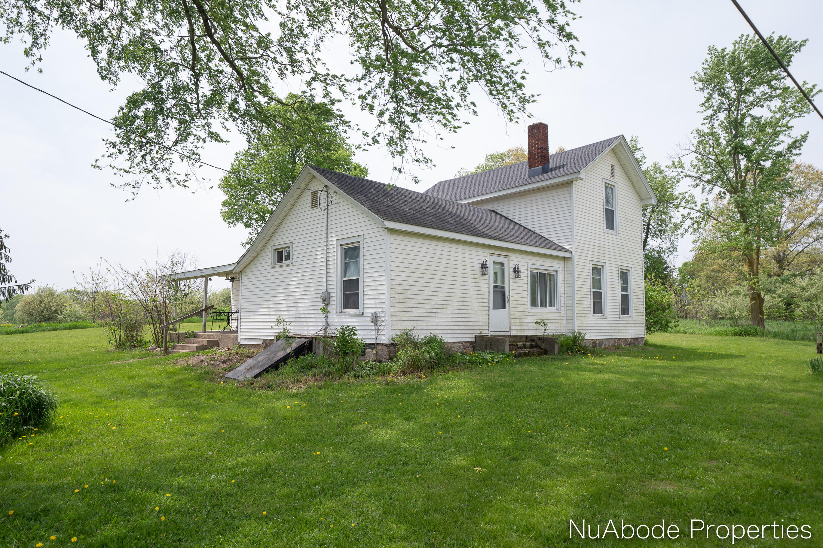 7729 Centerline Road Saranac, MI 48881 - Photo 4 of 40 7729 Centerline Road, Saranac , MI-4