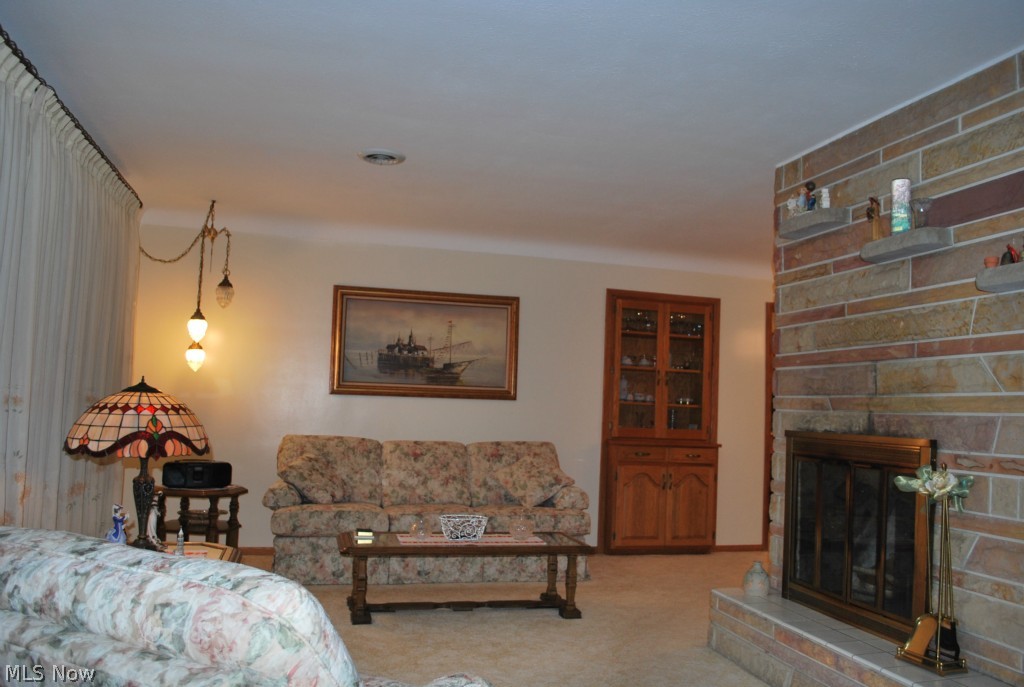 29956 White Road Wickliffe, OH 44092 - Photo 11 of 25 Gallery Image 11