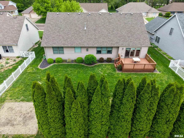 $374,900 | 1913 Dane - Kelsey Drive, Pekin, IL 61554