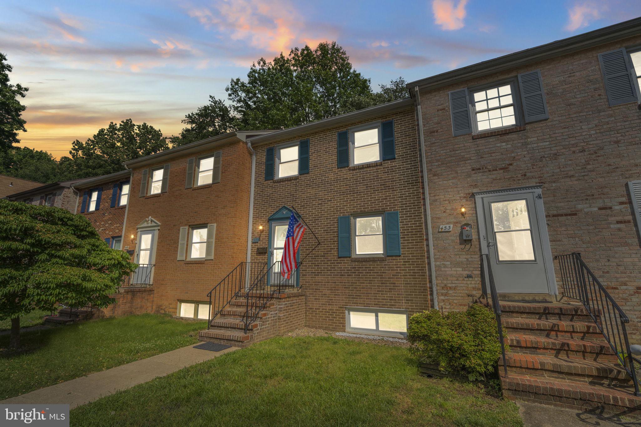 451 Ridgemore Street Fredericksburg, VA 22405 - Photo 2 of 29