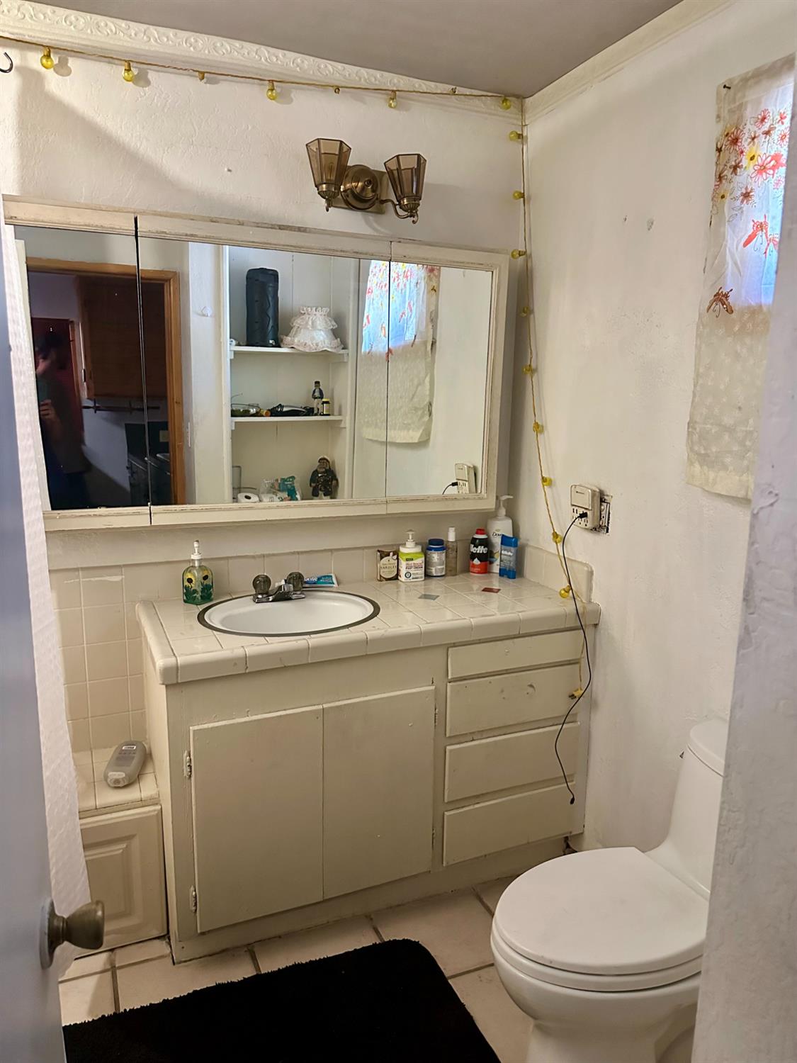 4550 Moran Road Avery, CA 95224 - Photo 18 of 31 a bathroom with a sink a toilet and shower