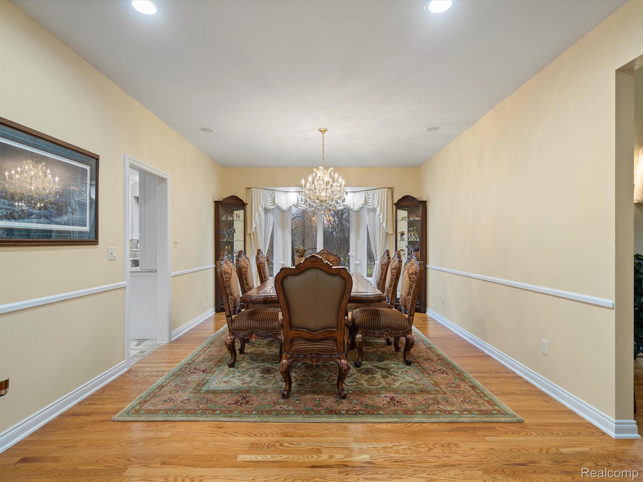1590 Scenic Hollow Rochester, MI 48306 - Photo 14 of 85 Gallery Image 14