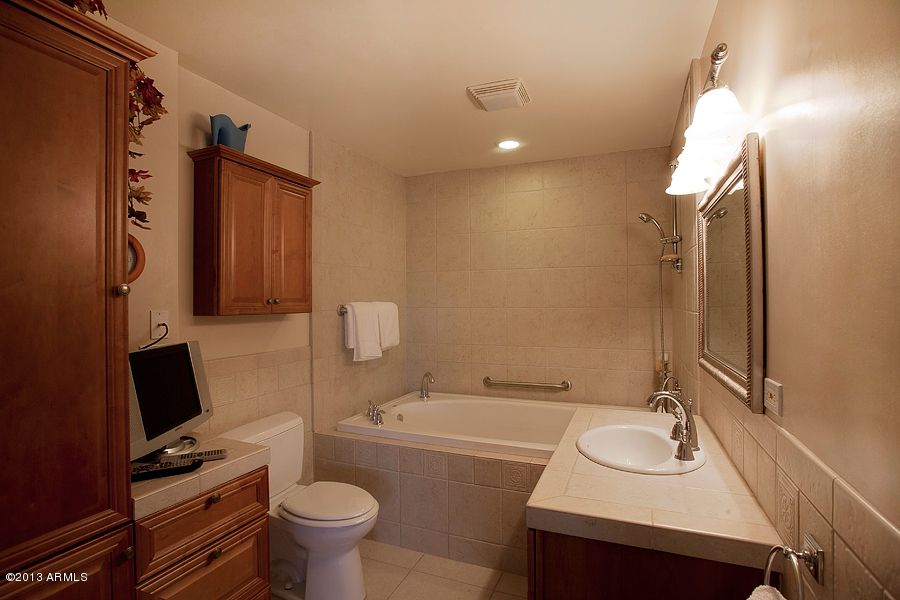 180 East Coronado Road, Unit 67 Phoenix, AZ 85004 - Photo 8 of 14 Lavish Master Bath