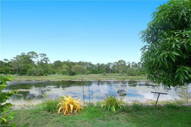 a lake view with a view of a lake