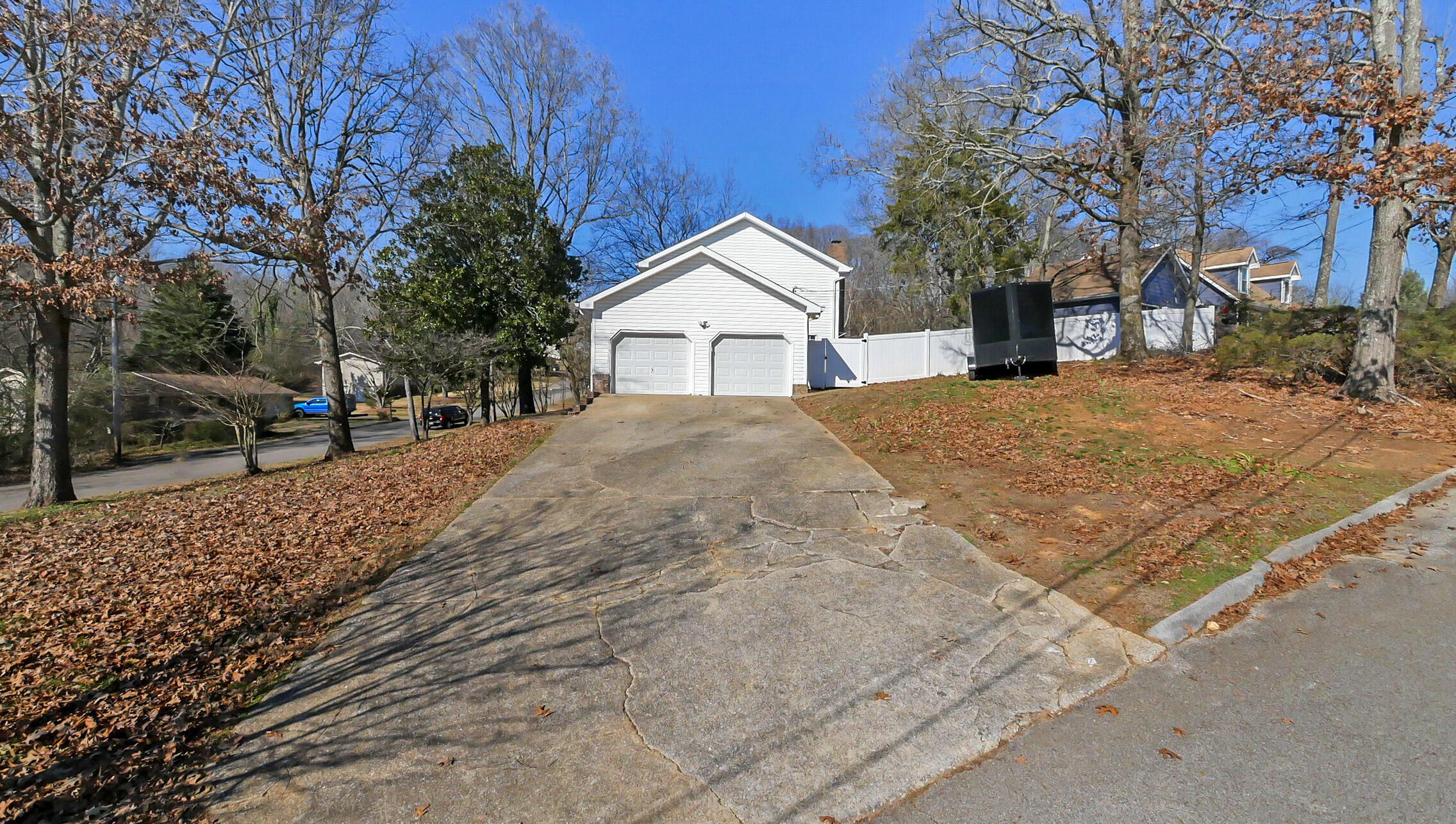 1843 Hidden Harbor Road Hixson, TN 37343 - Photo 4 of 47 1-P1690075