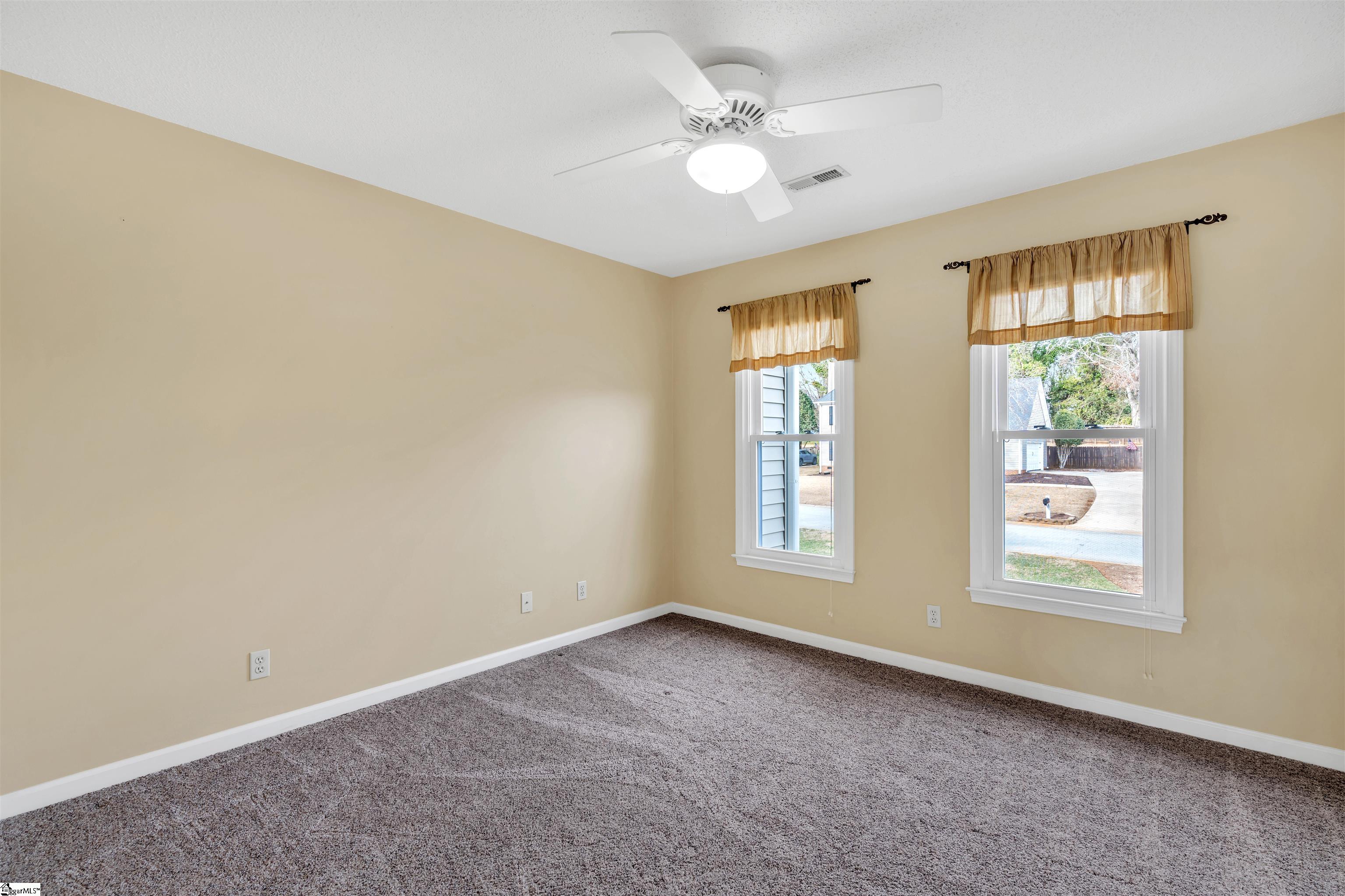 115 Spring Lake Loop Simpsonville, SC 29681 - Photo 15 of 28