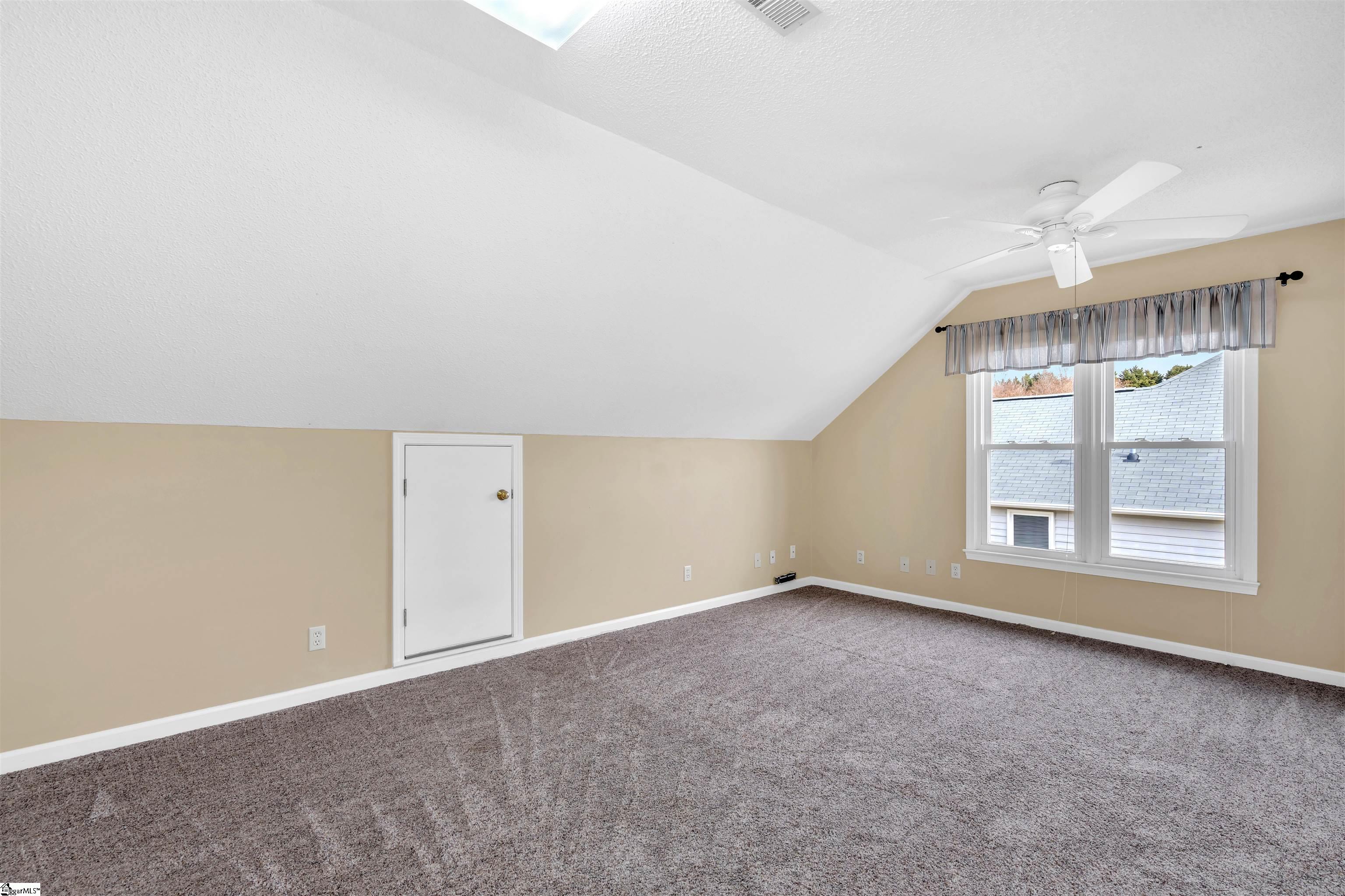 115 Spring Lake Loop Simpsonville, SC 29681 - Photo 18 of 28