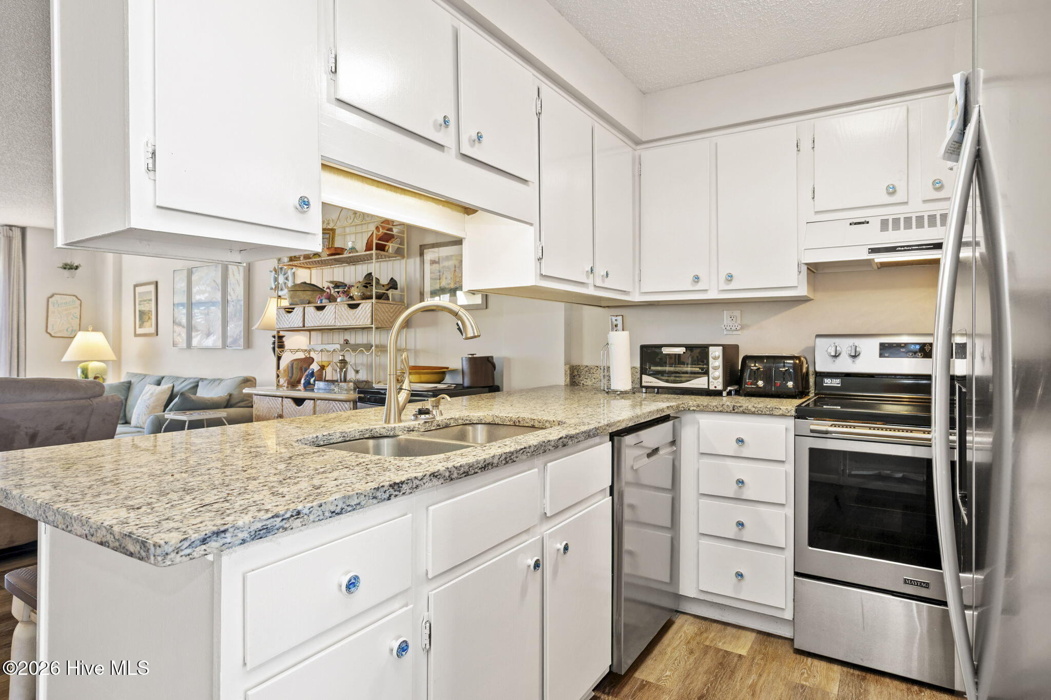1505 Salter Path Road, Unit 412 Indian Beach, NC 28512 - Photo 14 of 55 Kitchen